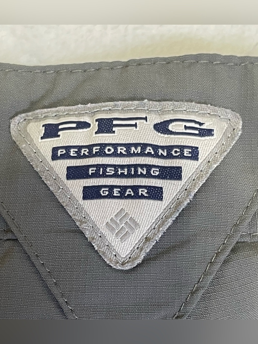 Columbia Sportswear Co. Men's 40 Gray Cargo Shorts Performance Fishing Gear - Picture 5 of 9